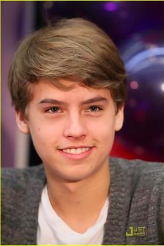 cole-sprouse-mobile-wallpaper